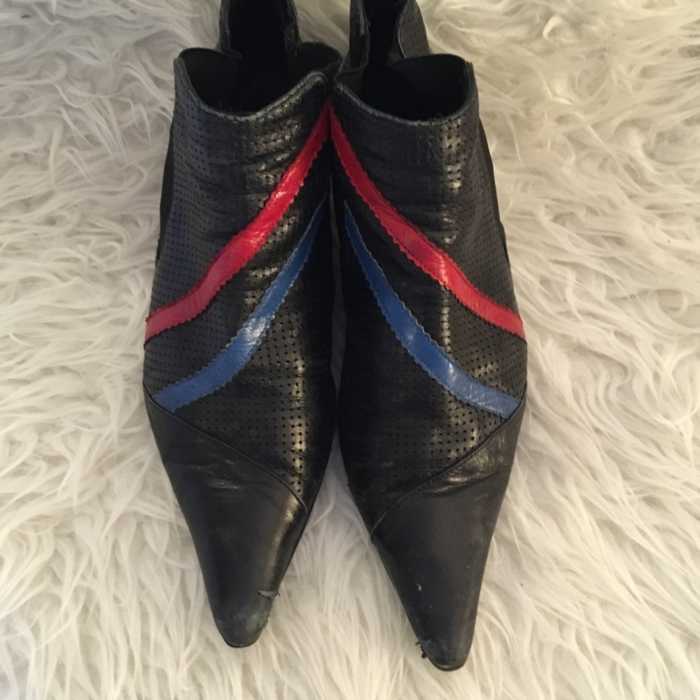 Vtg Shellys London kitten heel ankle boots, 8.5